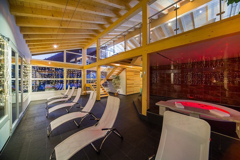 Wellness- Und Schneesporthotel Christiania サース・アルマゲル エクステリア 写真