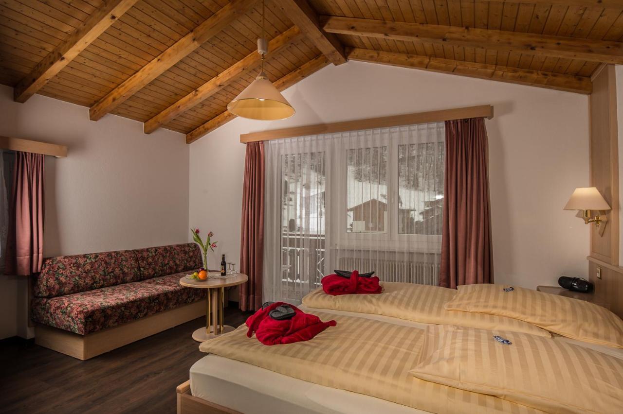 Wellness- Und Schneesporthotel Christiania サース・アルマゲル エクステリア 写真